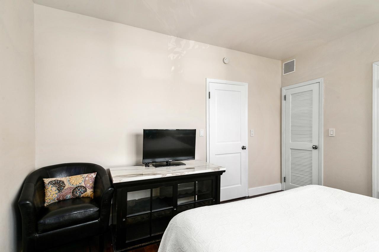 Two Bedroom Two Bath Apartment 2 Block To Beach Miami Beach Exteriör bild